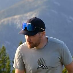 Simon - @simon_hurion_